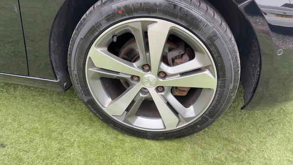 Used Peugeot 308 2020 for sale - 76283880: Photo 26