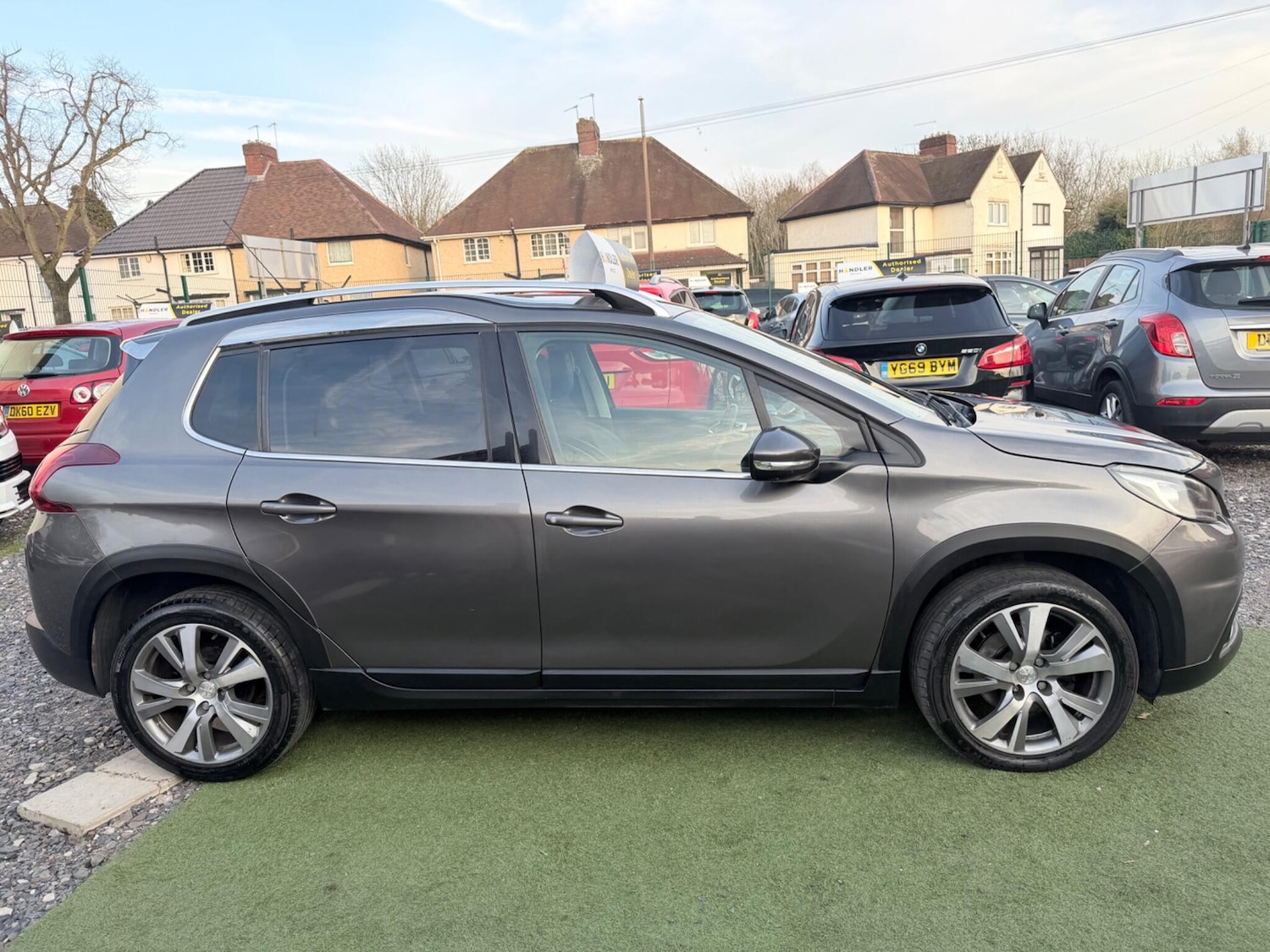 Used Peugeot 2008 2017 for sale - 77958558: Photo 2