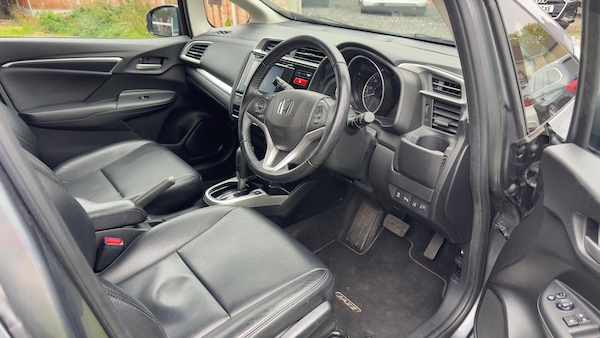 Used Honda Jazz 2017 for sale - 76283700: Photo 11