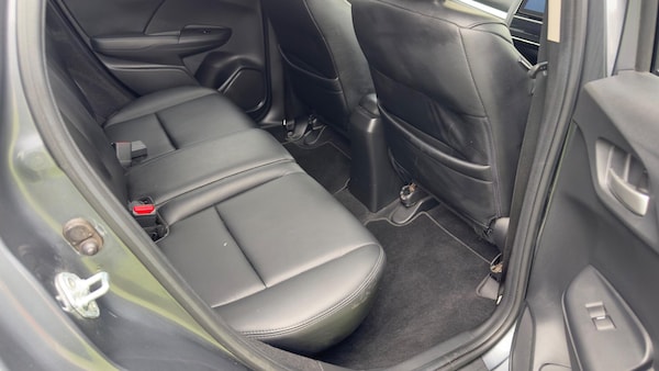 Used Honda Jazz 2017 for sale - 76283700: Photo 13