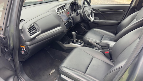 Used Honda Jazz 2017 for sale - 76283700: Photo 17