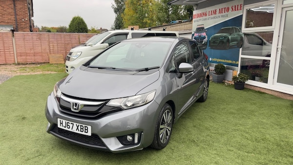 Used Honda Jazz 2017 for sale - 76283700: Photo 4