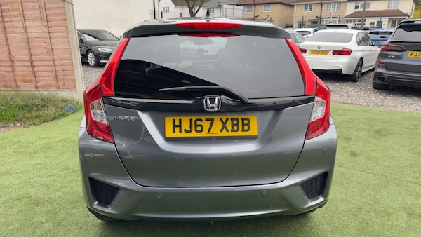 Used Honda Jazz 2017 for sale - 76283700: Photo 7