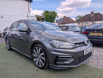 Used Volkswagen Golf 2018 for sale - 78535514: Photo