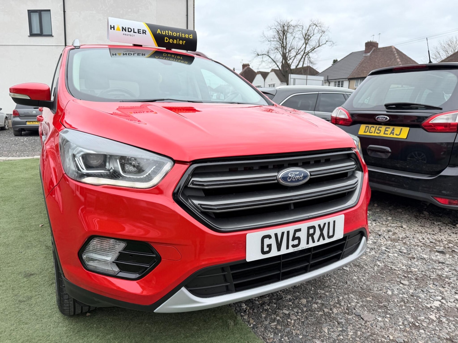 Used Ford Kuga 2015 for sale - 77738323: Photo 2