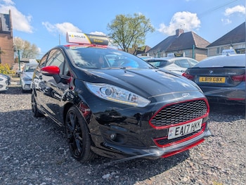 Used Ford Fiesta 2017 for sale - 78347954: Photo