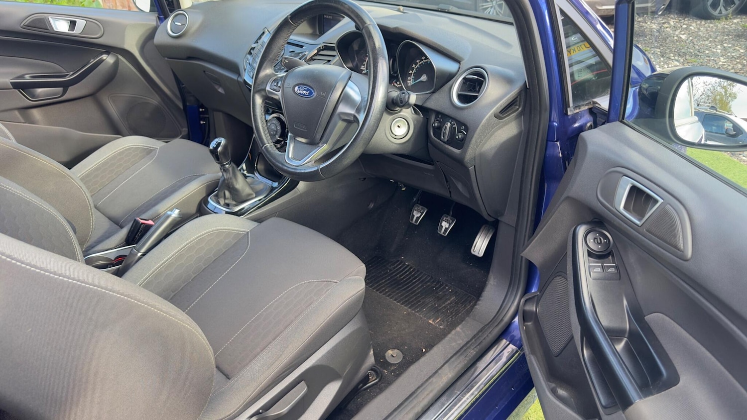 Used Ford Fiesta 2015 for sale - 76446643: Photo 14