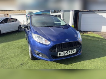 Used Ford Fiesta 2015 for sale - 76446643: Photo