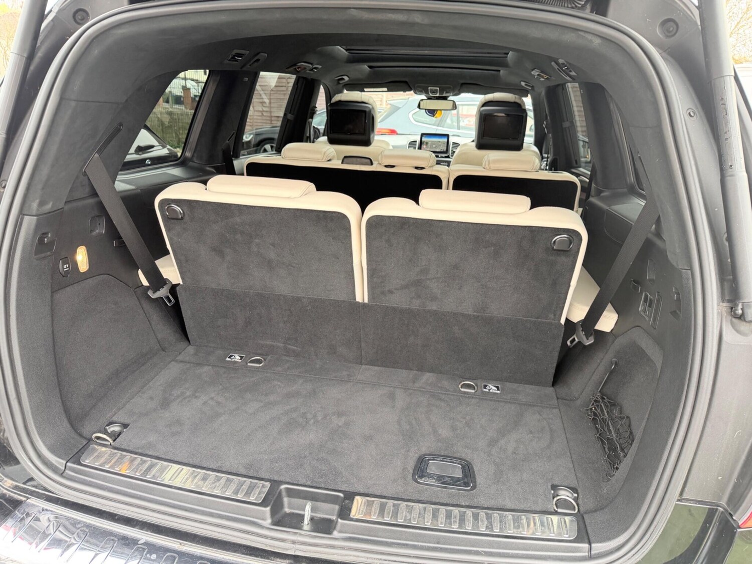 Used Mercedes-Benz GLS for sale - 78203935: Photo 51