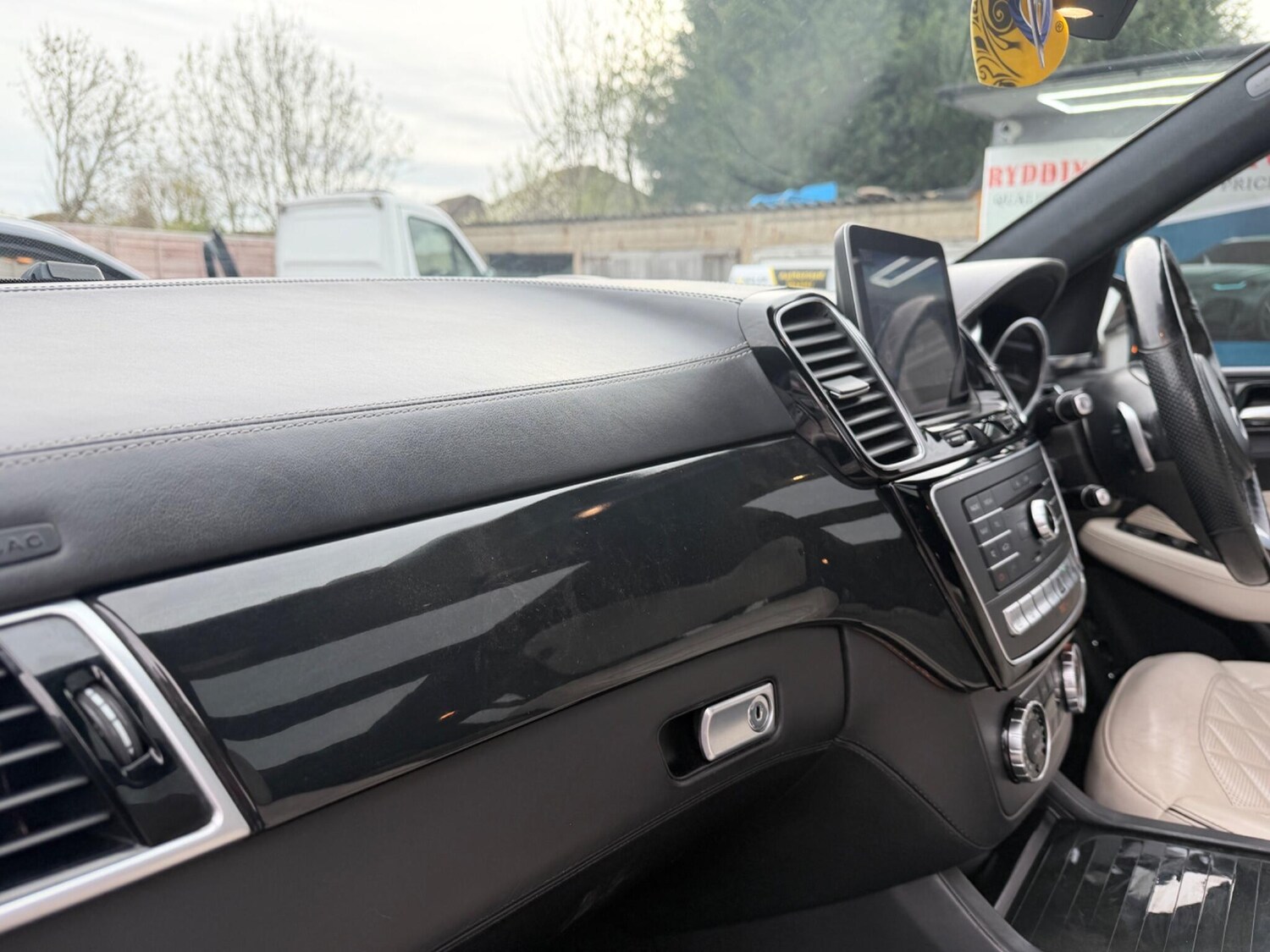 Used Mercedes-Benz GLS for sale - 78203935: Photo 63