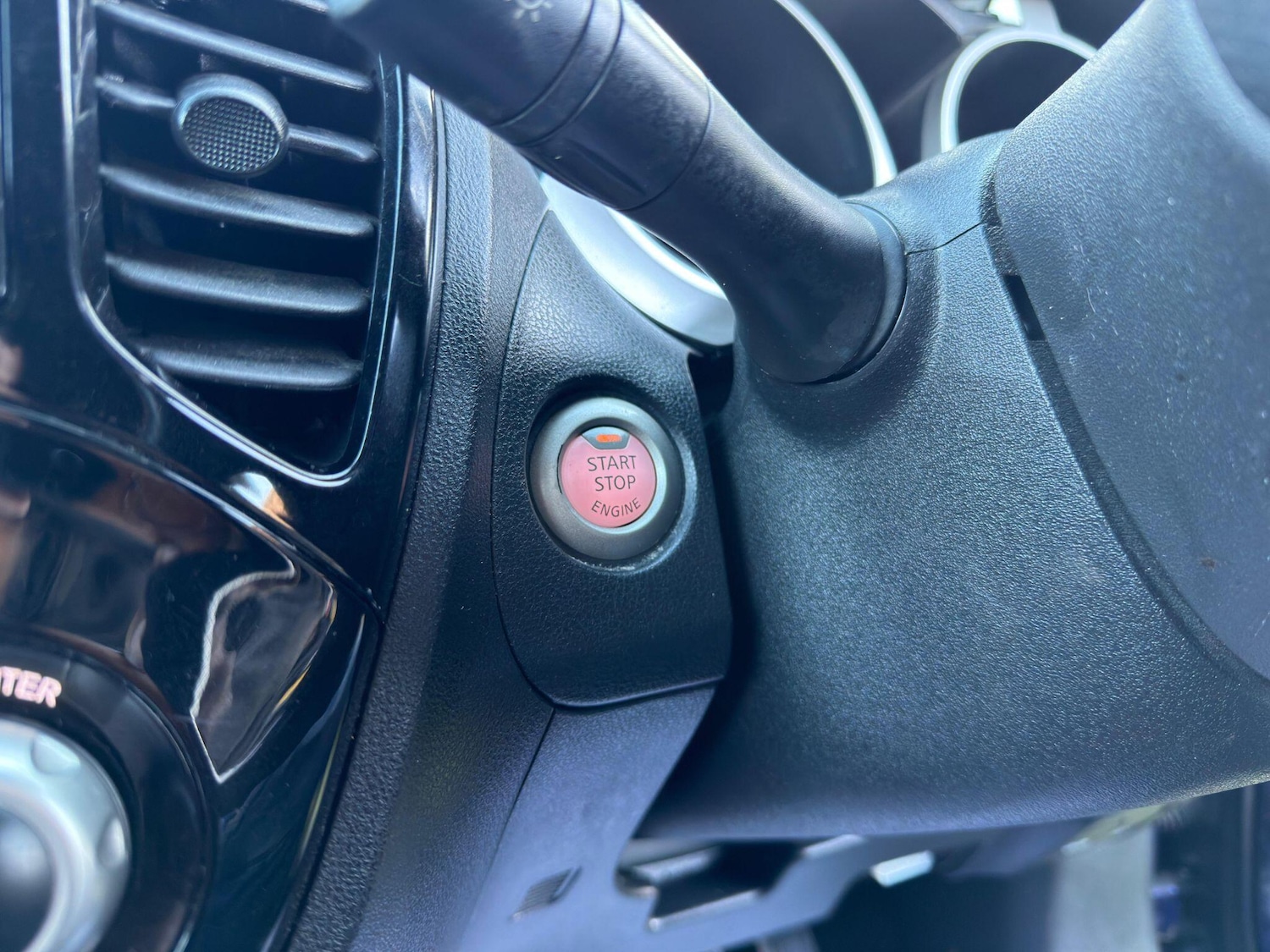 Used Nissan Juke 2017 for sale - 78058608: Photo 24