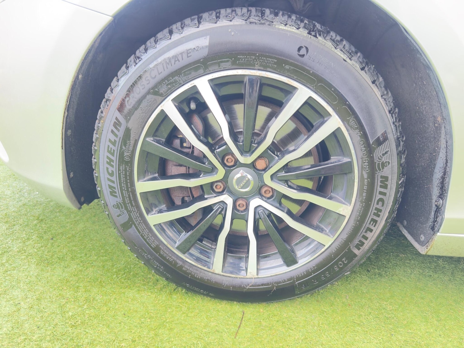 Used Volvo V40 2019 for sale - 77081266: Photo 25