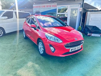 Used Ford Fiesta 2018 for sale - 76043027: Photo