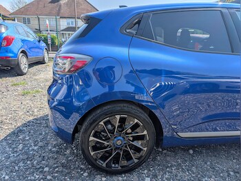 Used Renault Clio 2024 for sale - 78404233: Photo