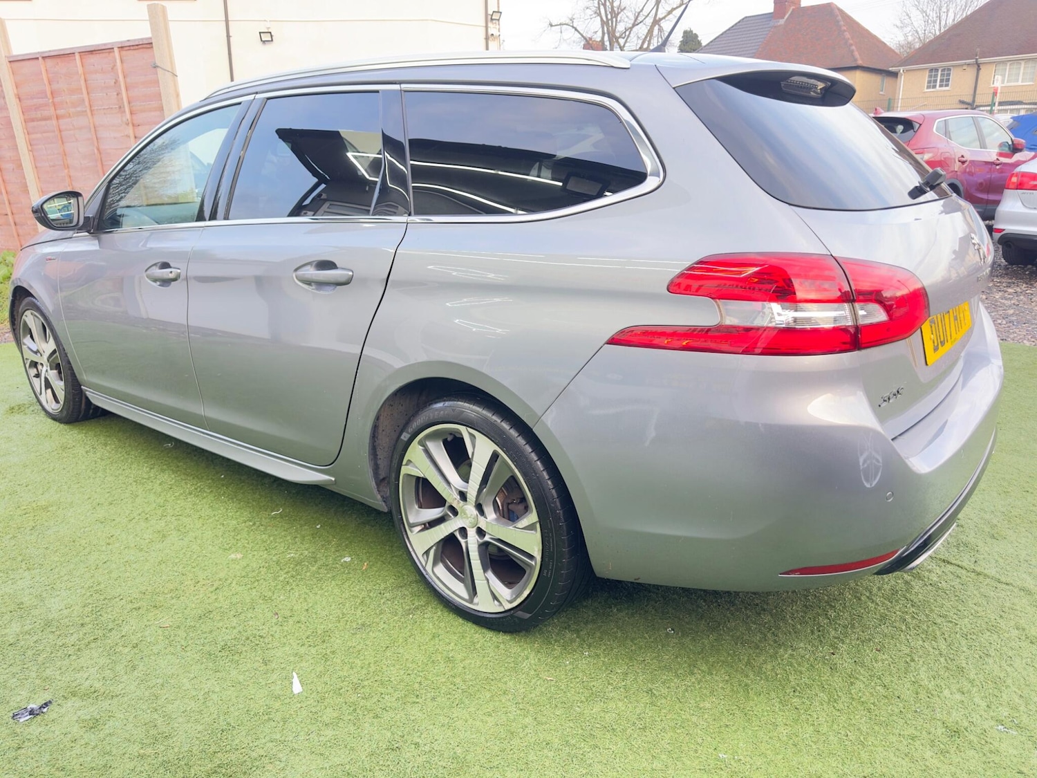 Used Peugeot 308 2017 for sale - 76936487: Photo 6