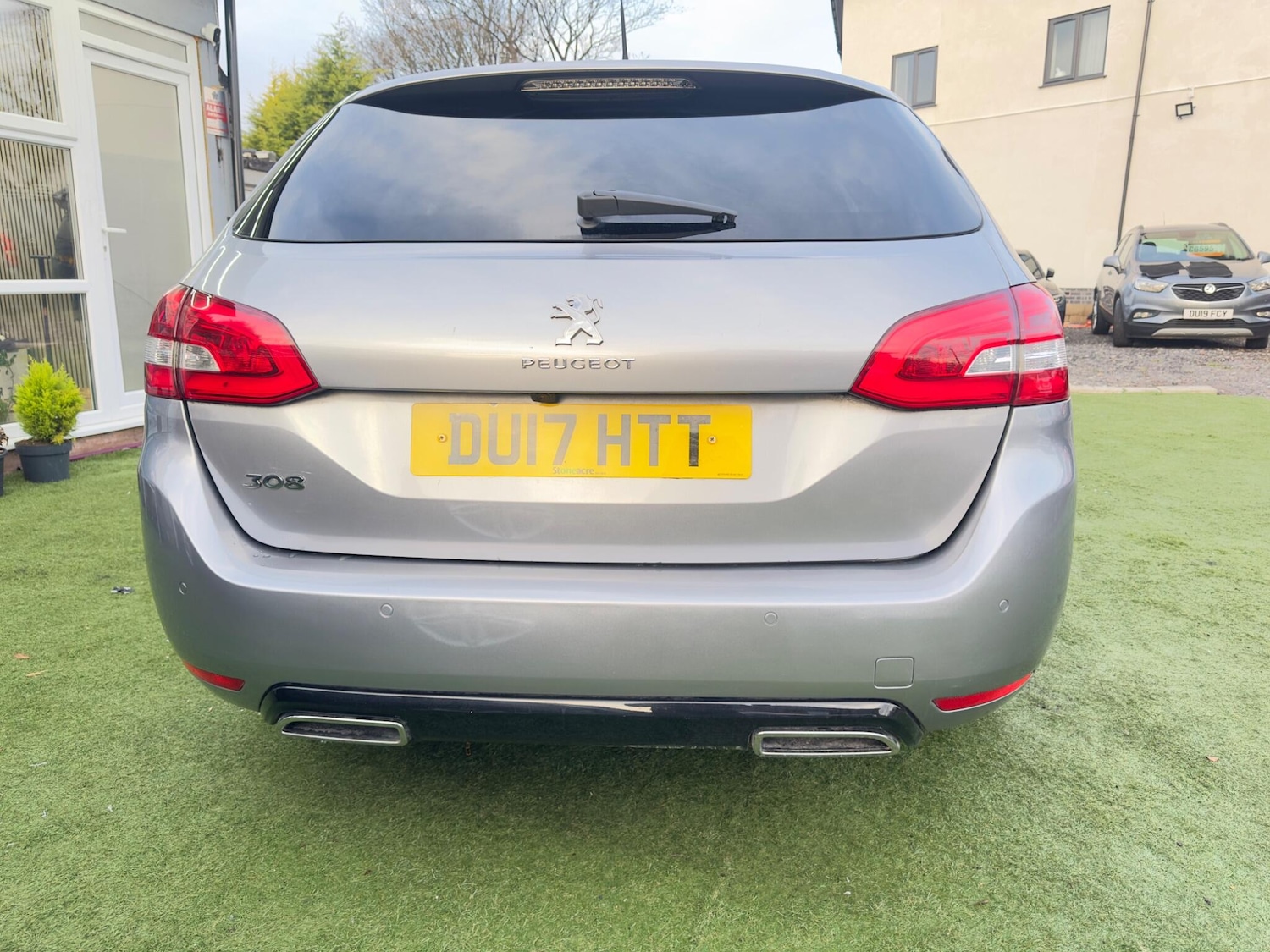 Used Peugeot 308 2017 for sale - 76936487: Photo 8