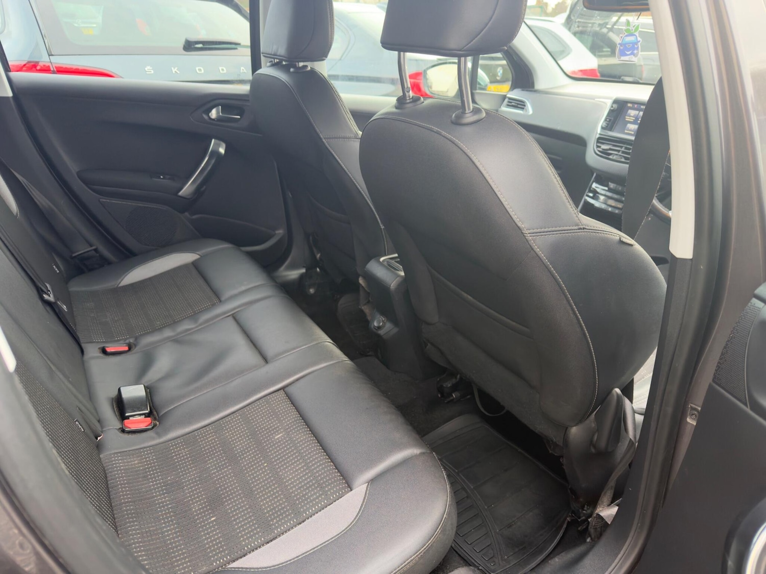 Used Peugeot 2008 2016 for sale - 77637644: Photo 10