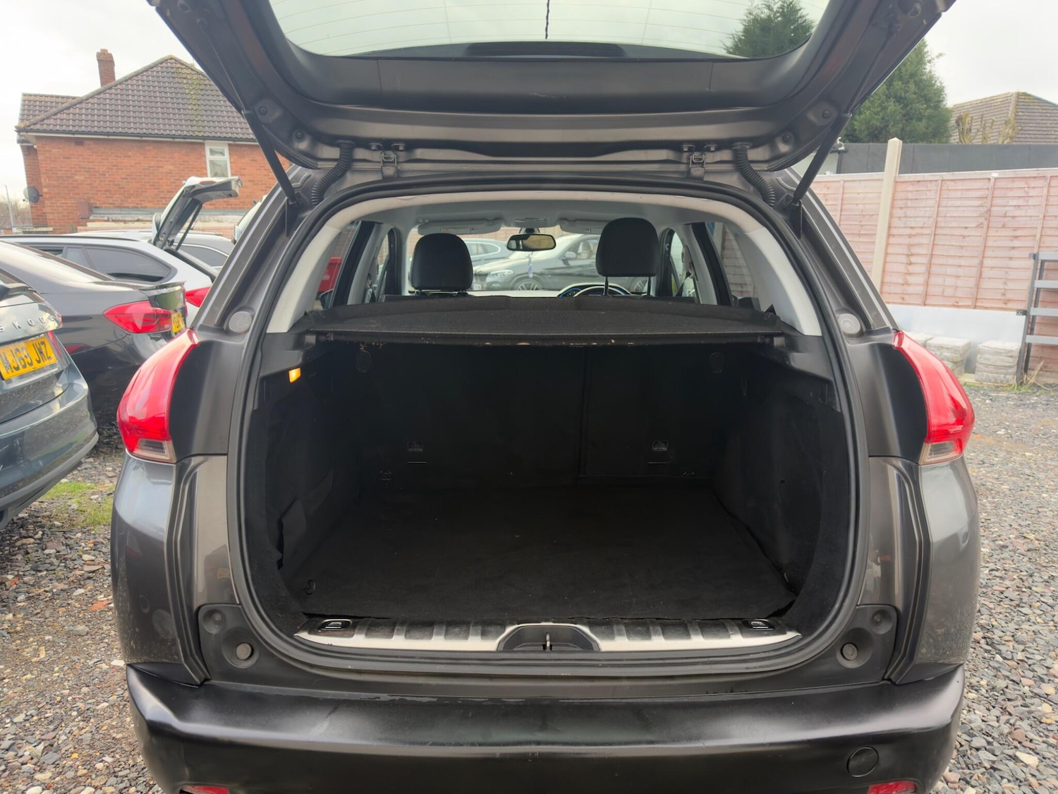 Used Peugeot 2008 2016 for sale - 77637644: Photo 13