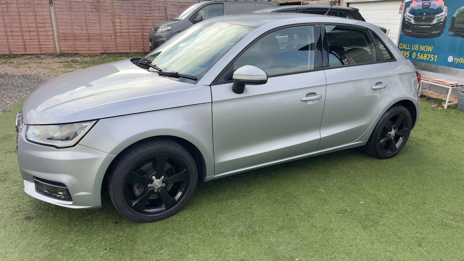 Used Audi A1 for sale - 76527841: Photo 10