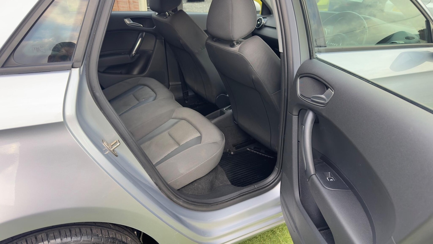 Used Audi A1 for sale - 76527841: Photo 14