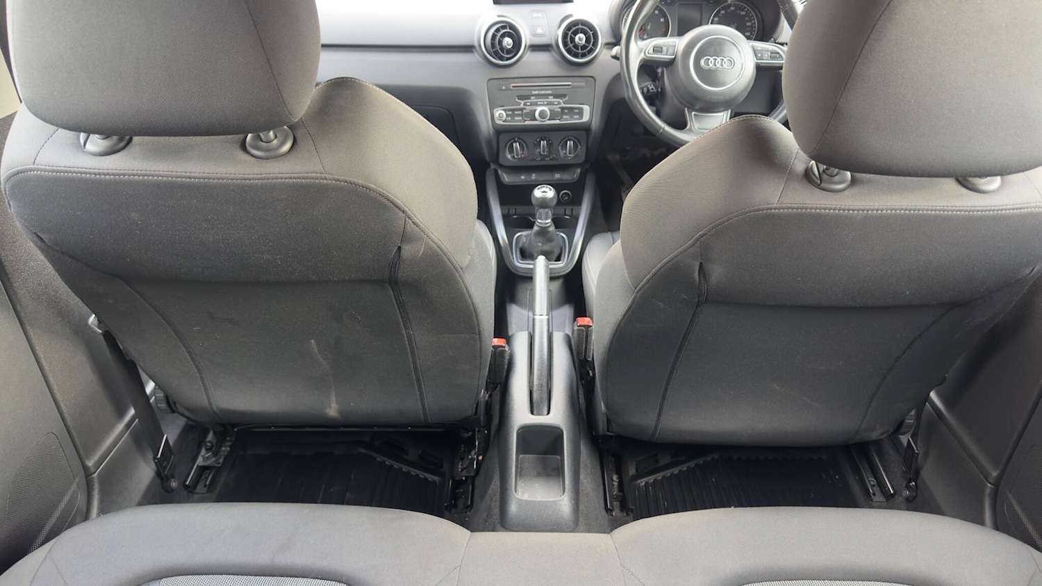 Used Audi A1 for sale - 76527841: Photo 17