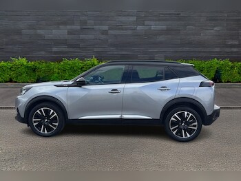 Used Peugeot 2008 2021 for sale - 79621381: Photo