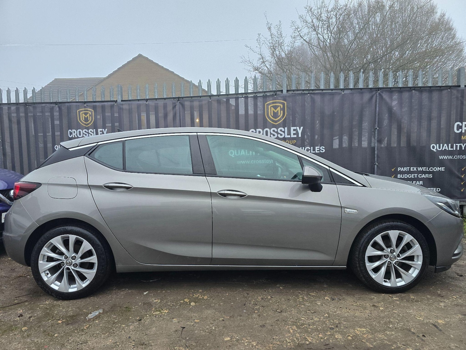 Used Vauxhall Astra 2016 for sale - 77764038: Photo 2