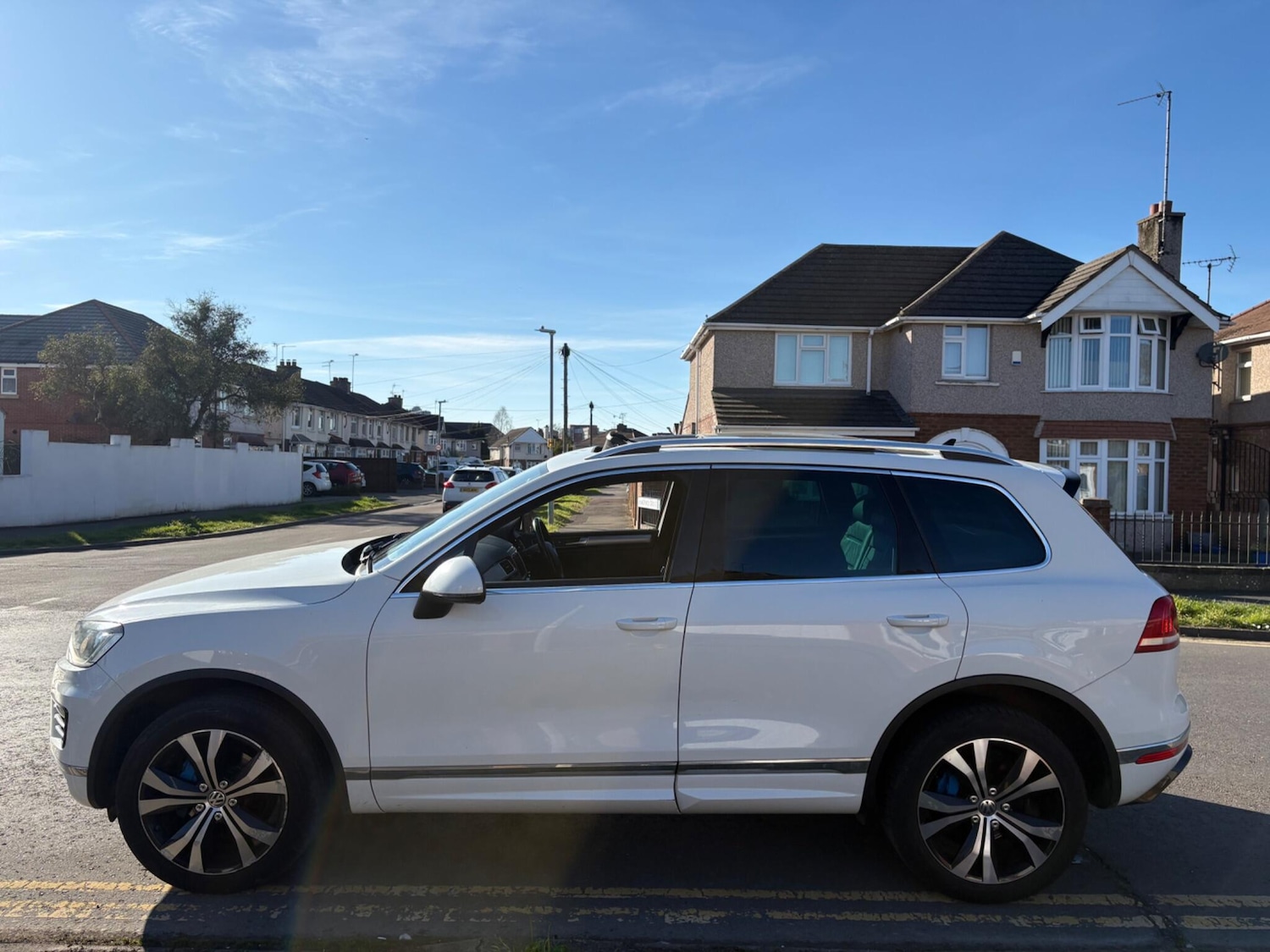 Used Volkswagen Touareg 2015 for sale - 78043768: Photo 4