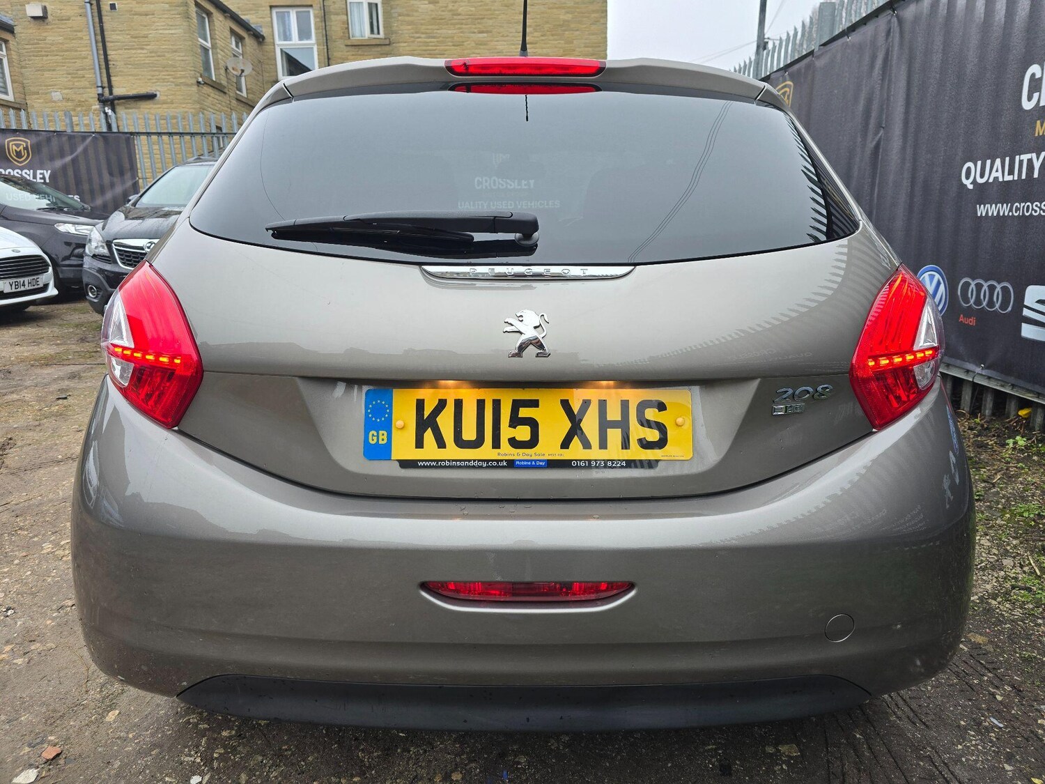 Used Peugeot 208 2015 for sale - 77764025: Photo 11