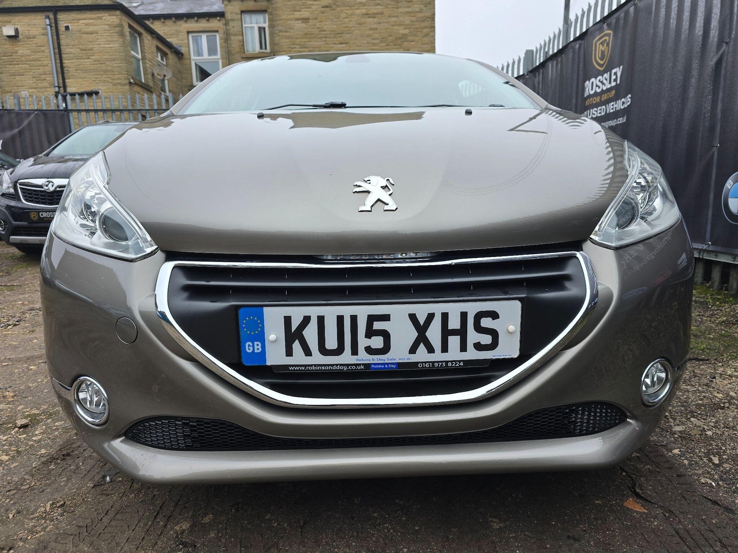 Used Peugeot 208 2015 for sale - 77764025: Photo 6