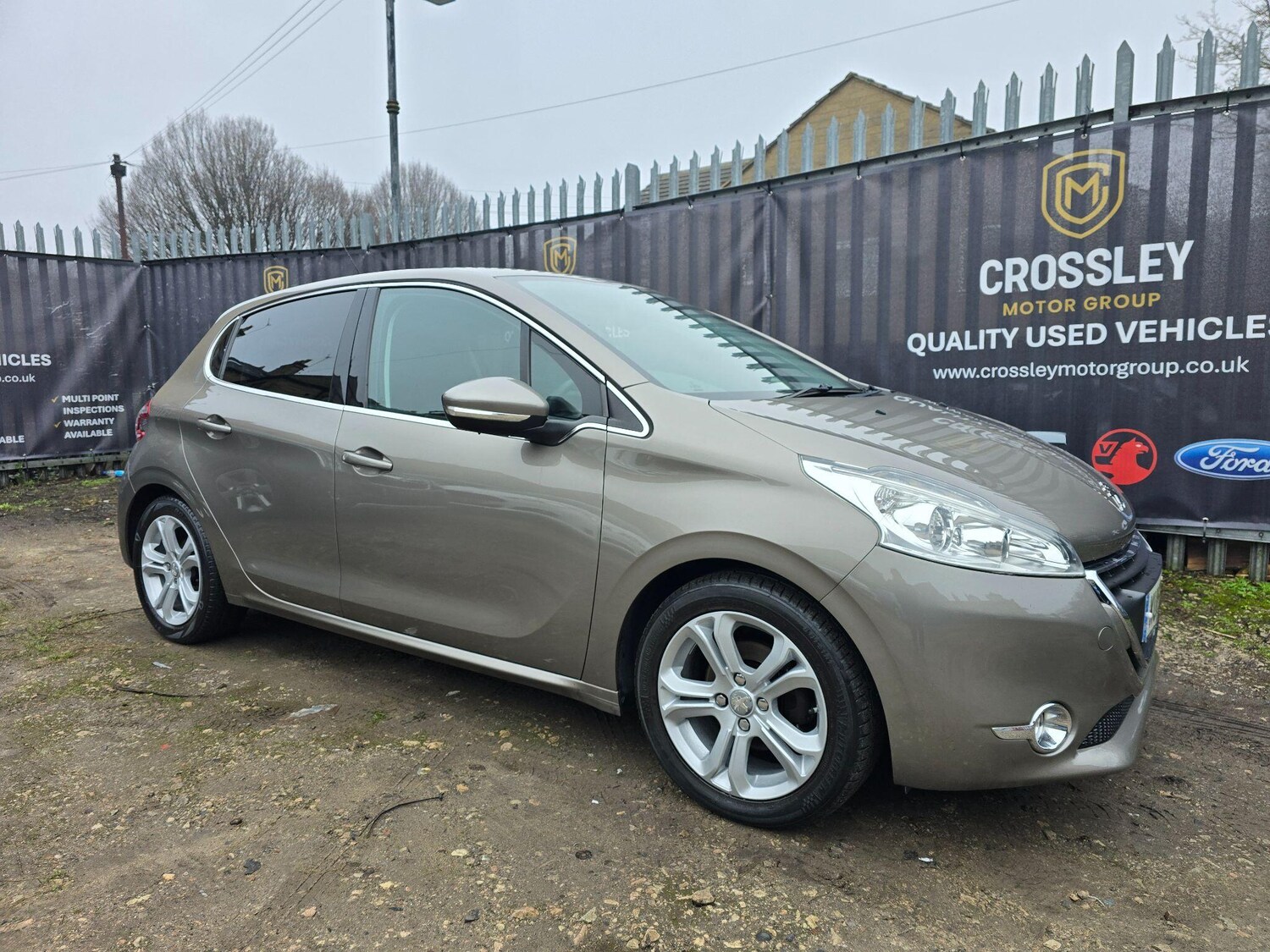 Used Peugeot 208 2015 for sale - 77764025: Photo 7