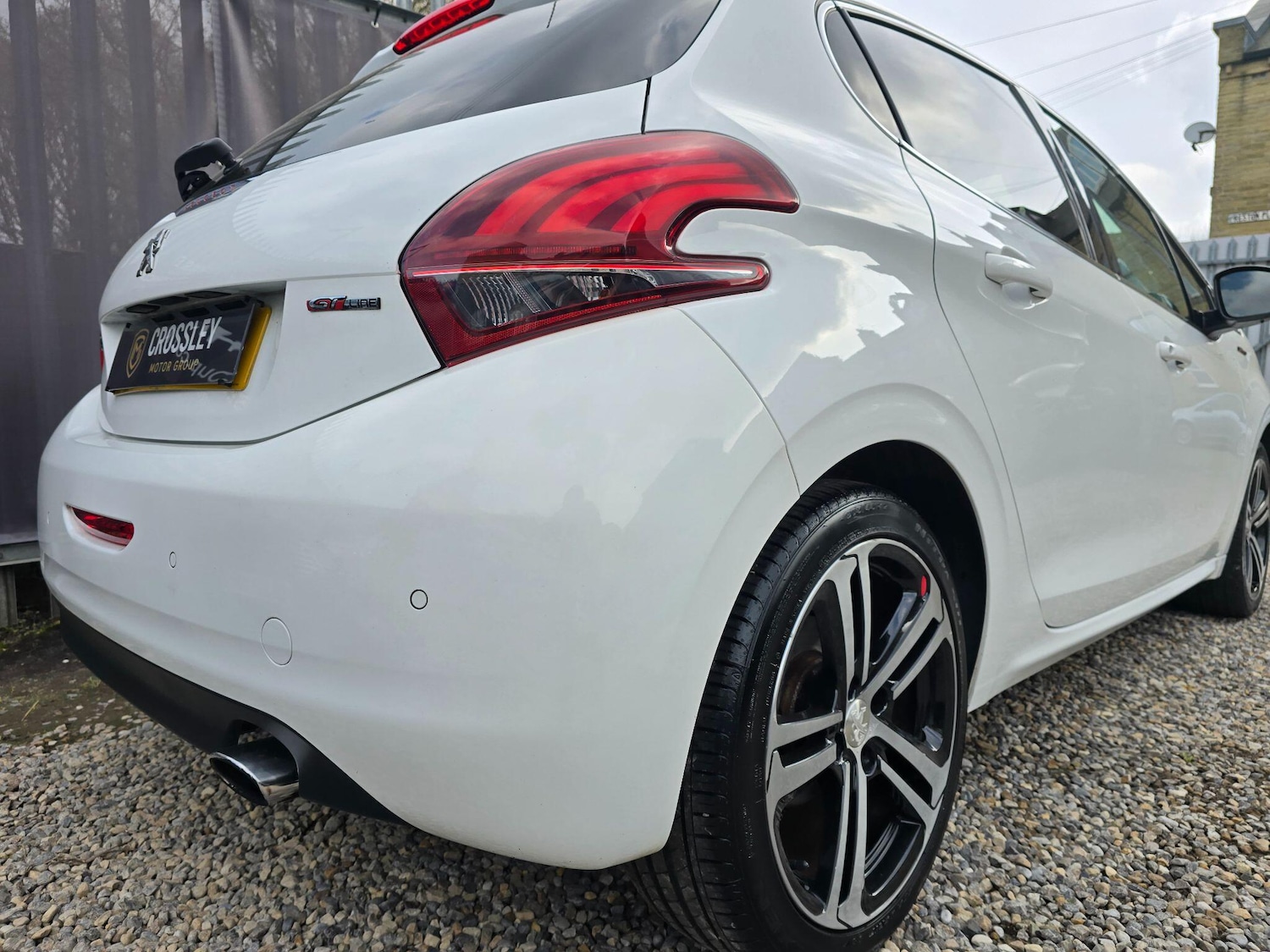 Used Peugeot 208 2016 for sale - 77855873: Photo 14