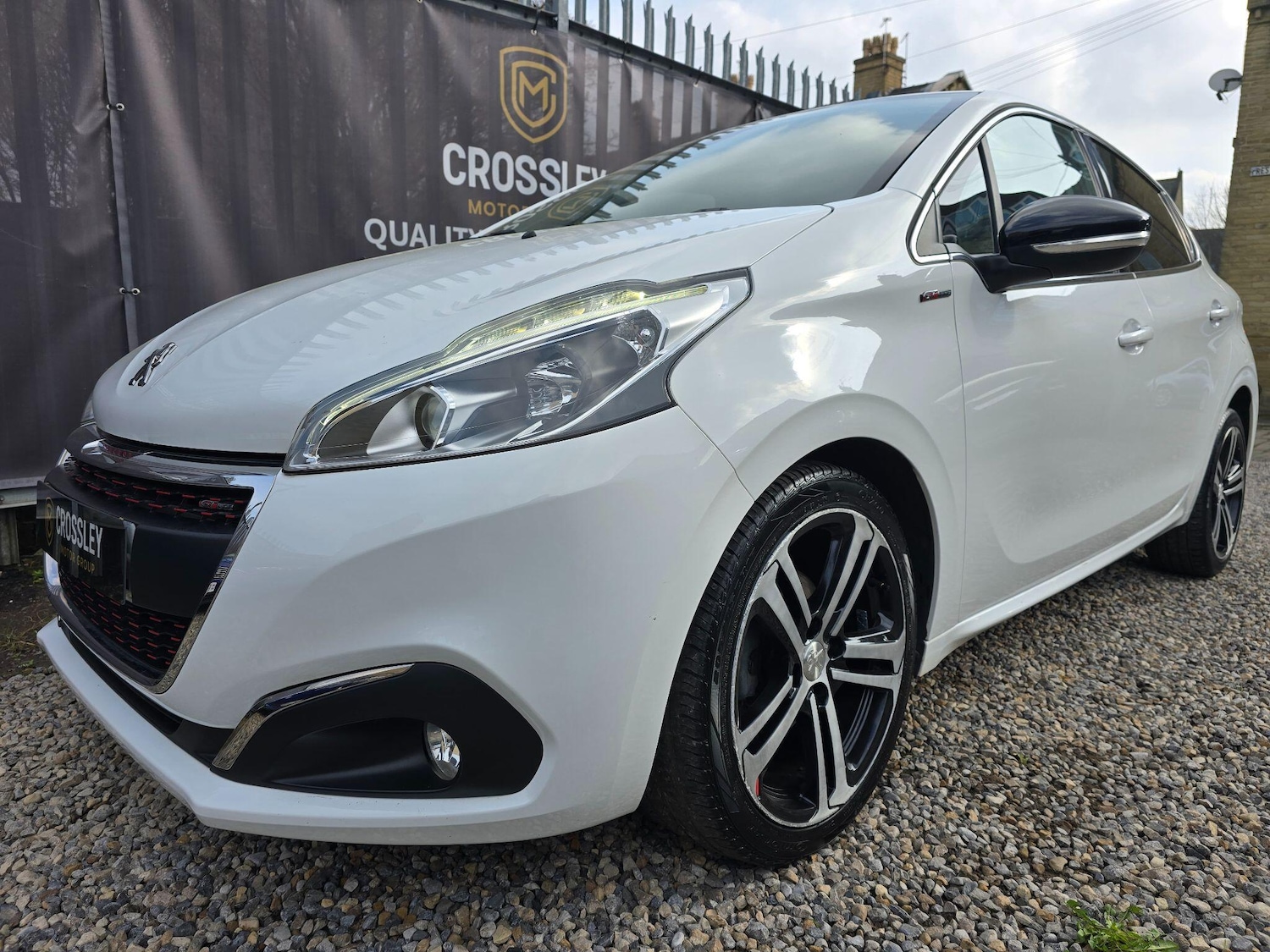 Used Peugeot 208 2016 for sale - 77855873: Photo 23