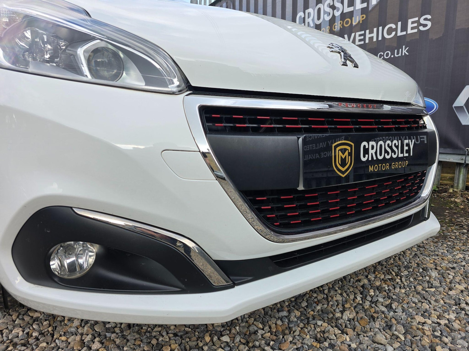 Used Peugeot 208 2016 for sale - 77855873: Photo 8