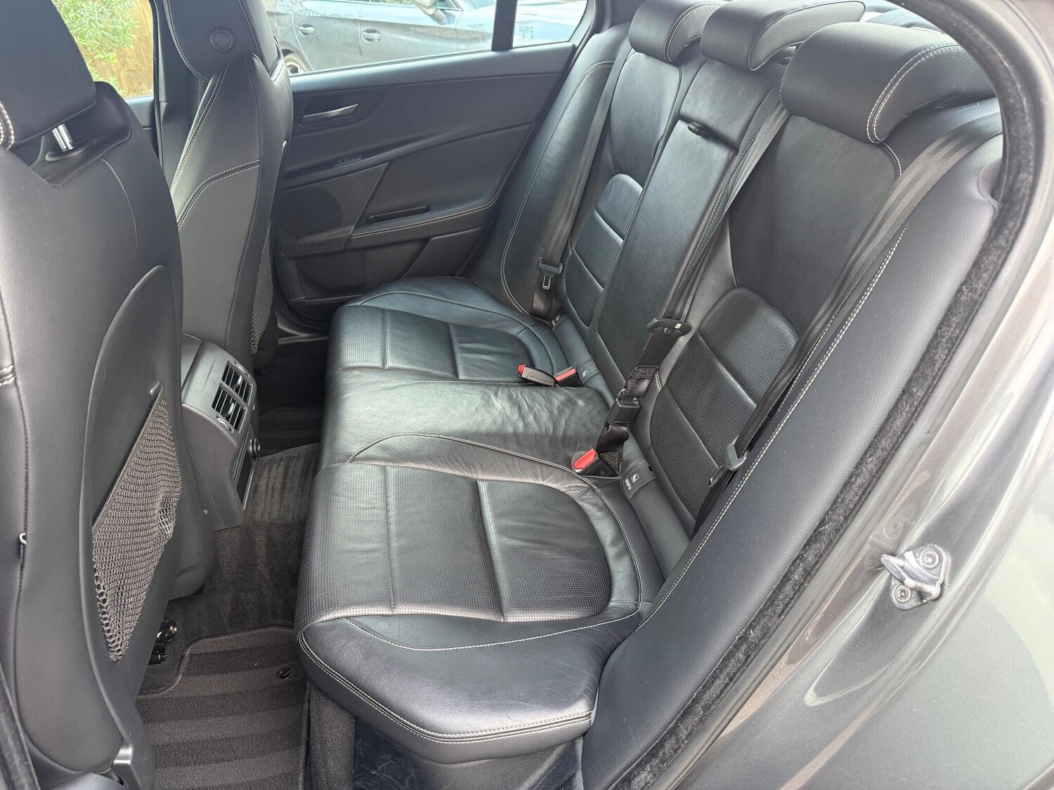 Used Jaguar XE 2016 for sale - 77762522: Photo 11