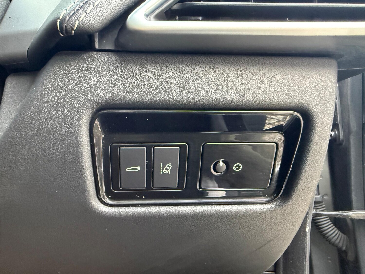 Used Jaguar XE 2016 for sale - 77762522: Photo 17