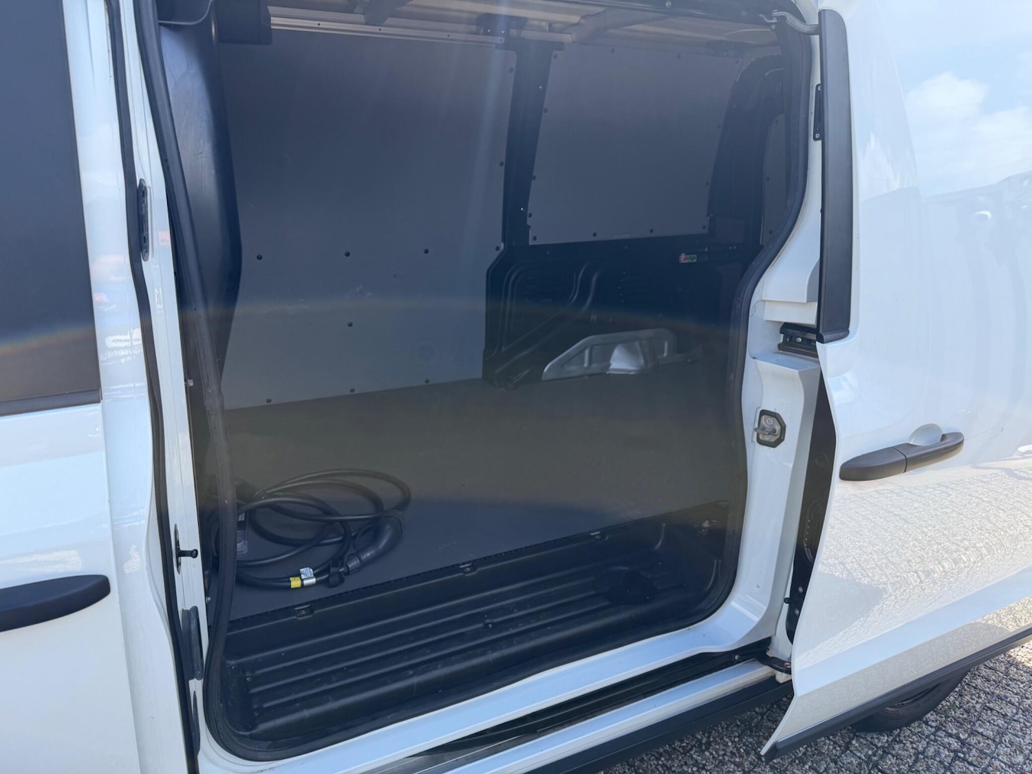 Used LEVC VN5 2021 for sale - 78219515: Photo 13