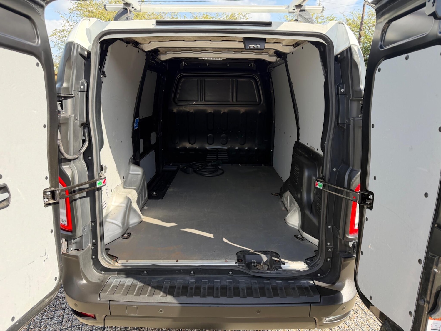 Used LEVC VN5 2021 for sale - 78219515: Photo 14