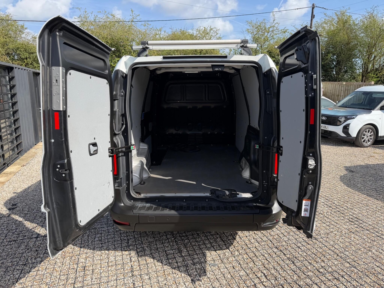 Used LEVC VN5 2021 for sale - 78219515: Photo 15