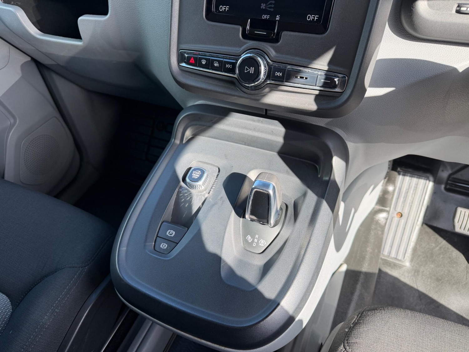 Used LEVC VN5 2021 for sale - 78219515: Photo 25