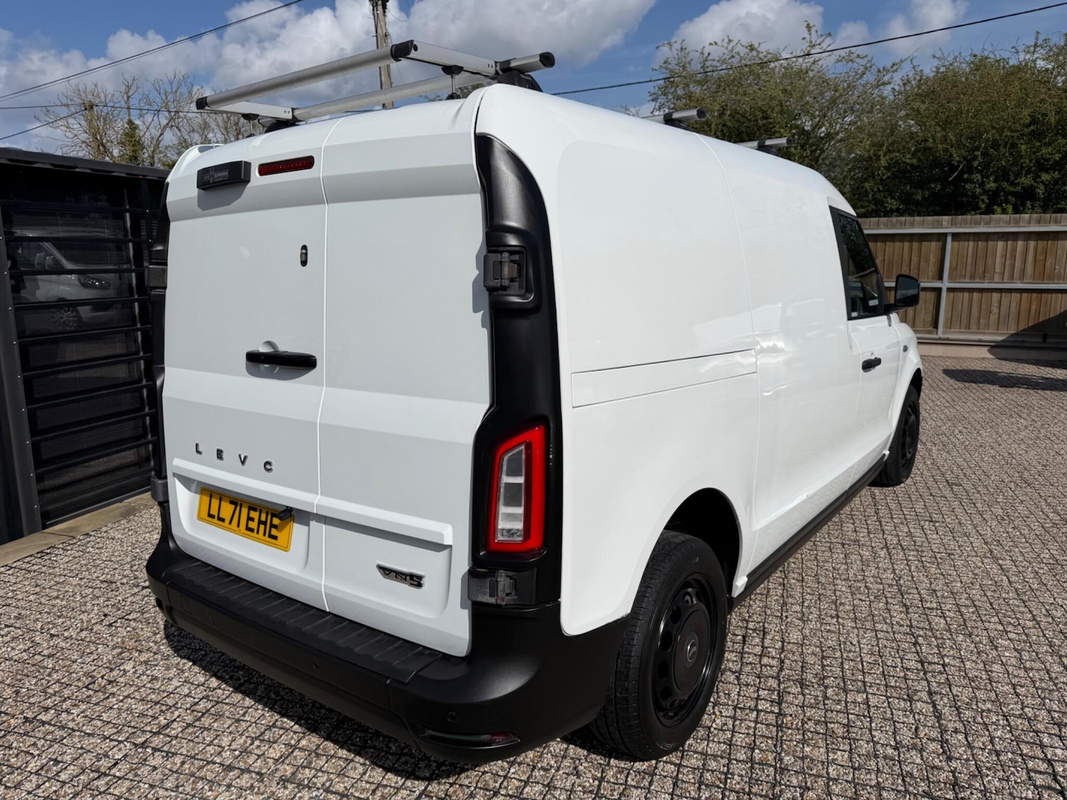 Used LEVC VN5 2021 for sale - 78219515: Photo 4