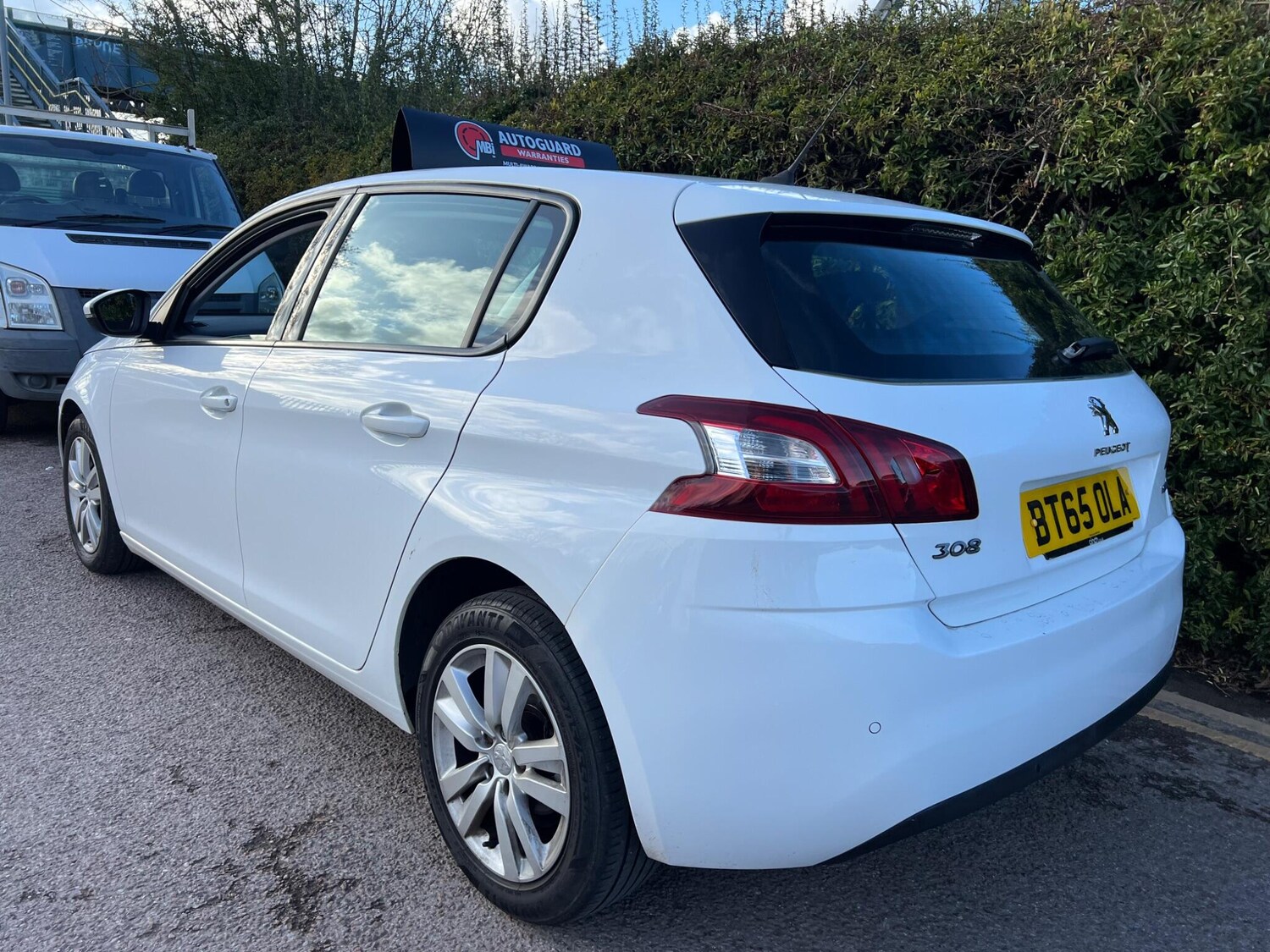 Used Peugeot 308 2015 for sale - 78043761: Photo 14