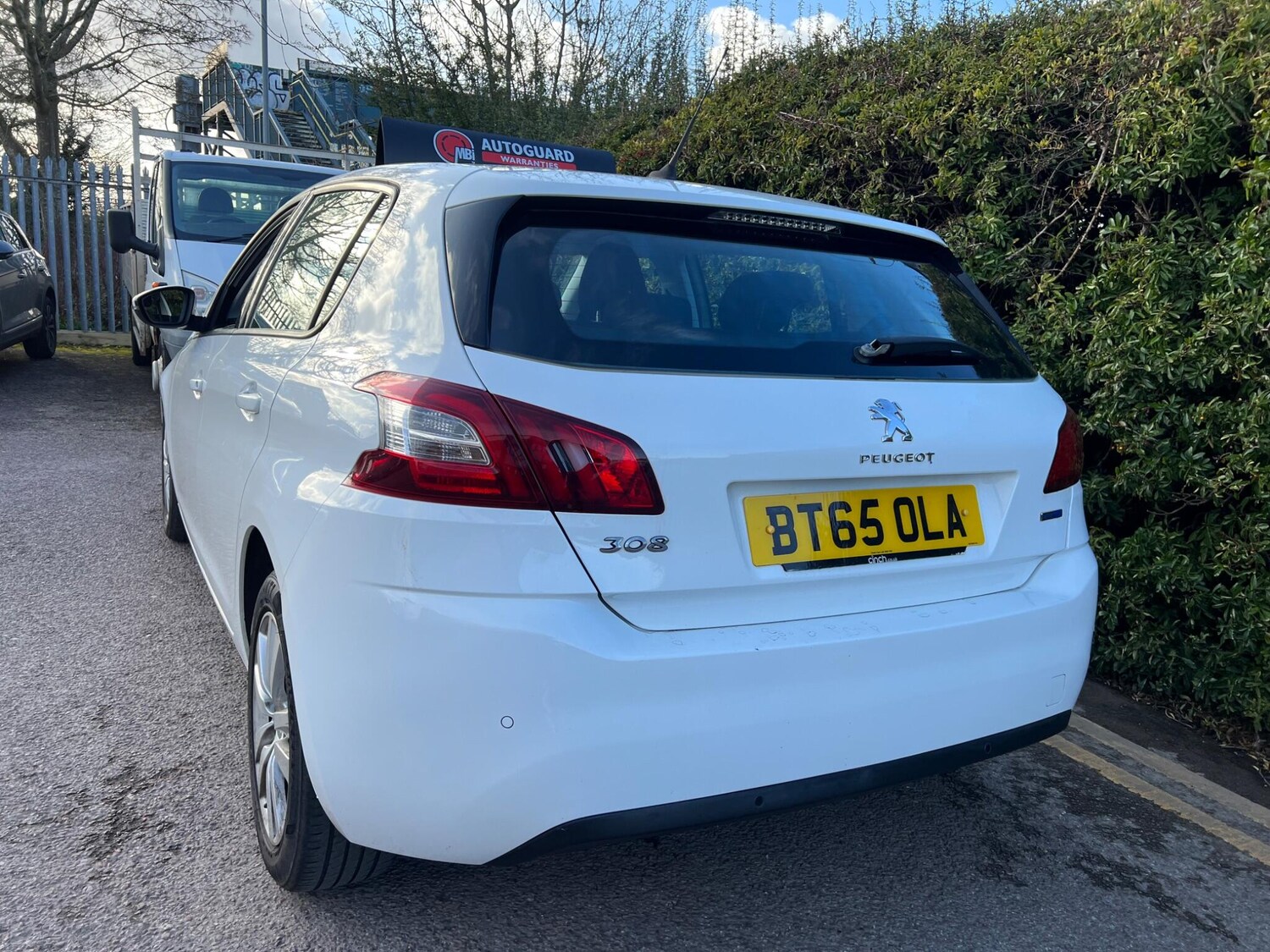 Used Peugeot 308 2015 for sale - 78043761: Photo 15