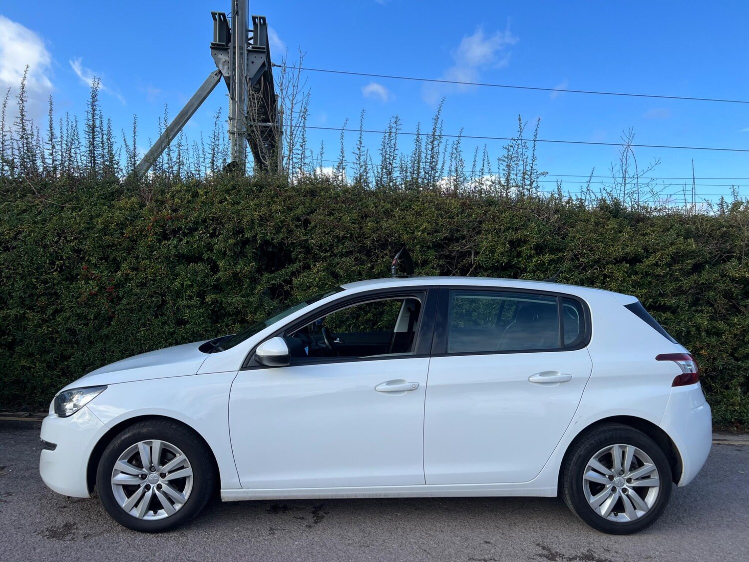Used Peugeot 308 2015 for sale - 78043761: Photo 16