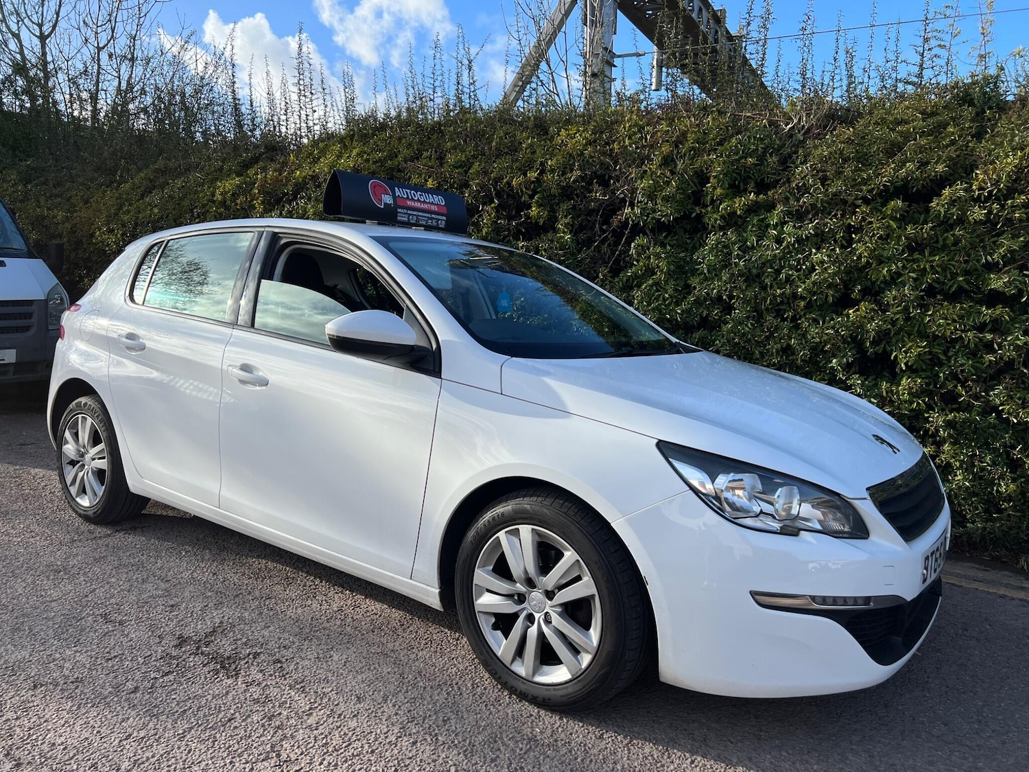 Used Peugeot 308 2015 for sale - 78043761: Photo 2