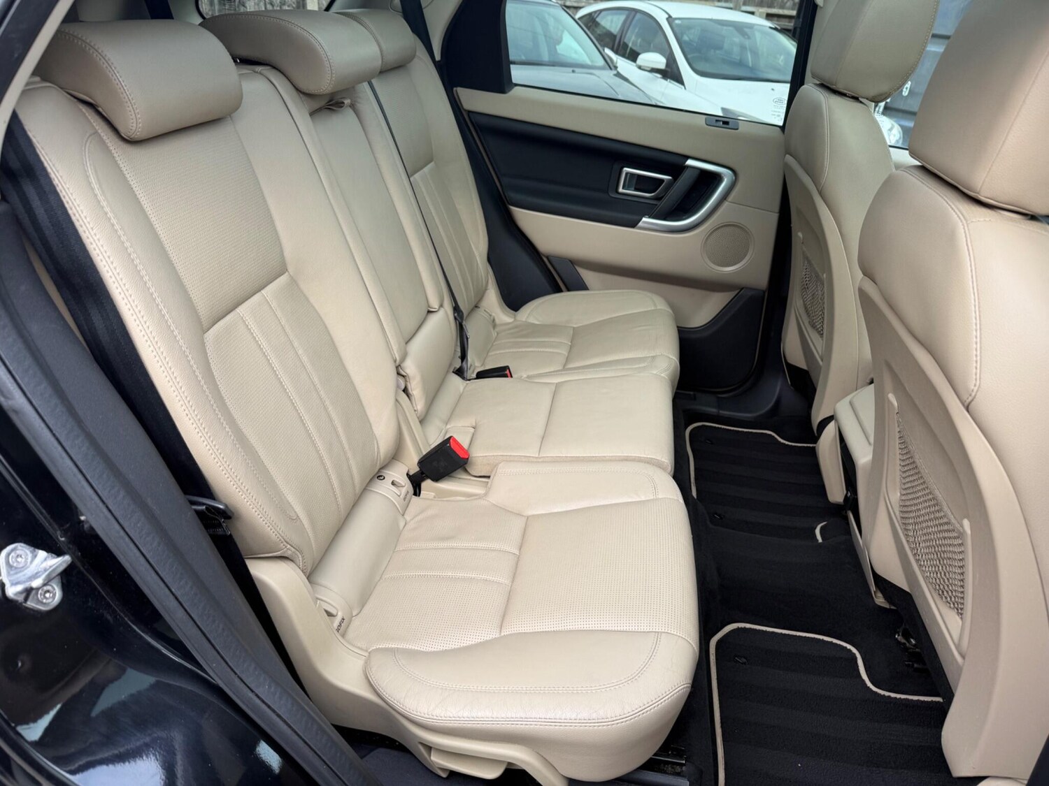 Used Land Rover Discovery Sport for sale - 77762509: Photo 16