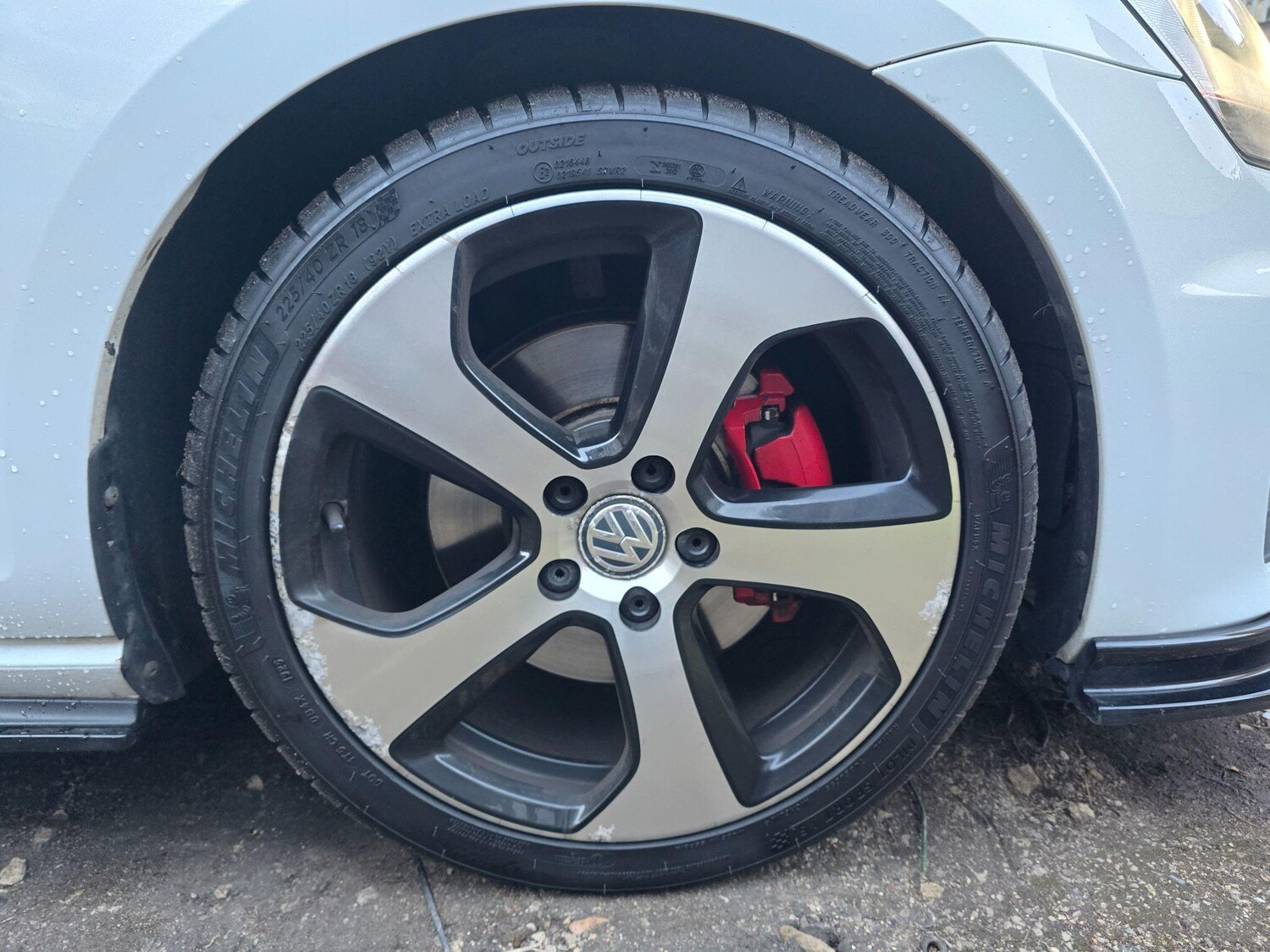 Used Volkswagen Golf 2015 for sale - 77764027: Photo 20