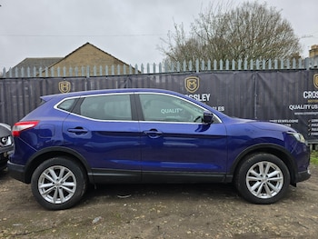 Used Nissan Qashqai 2016 for sale - 77764004: Photo