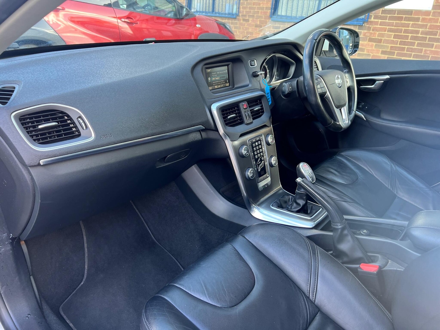 Used Volvo V40 2013 for sale - 78055975: Photo 16