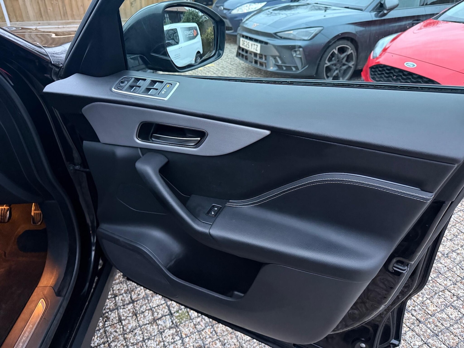 Used Jaguar F-Pace 2017 for sale - 77762533: Photo 19